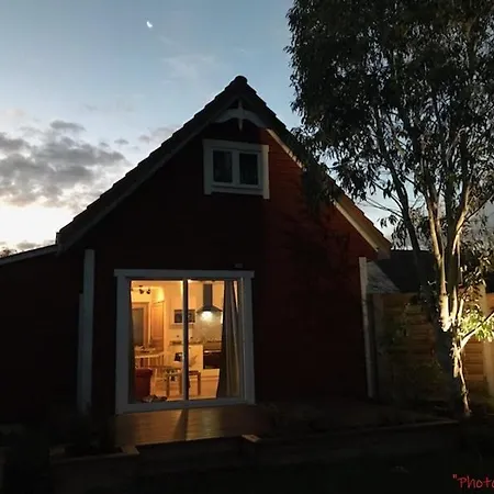 Holiday home Lillstugan Proche De La Baie De Somme Quesnoy-le-Montant